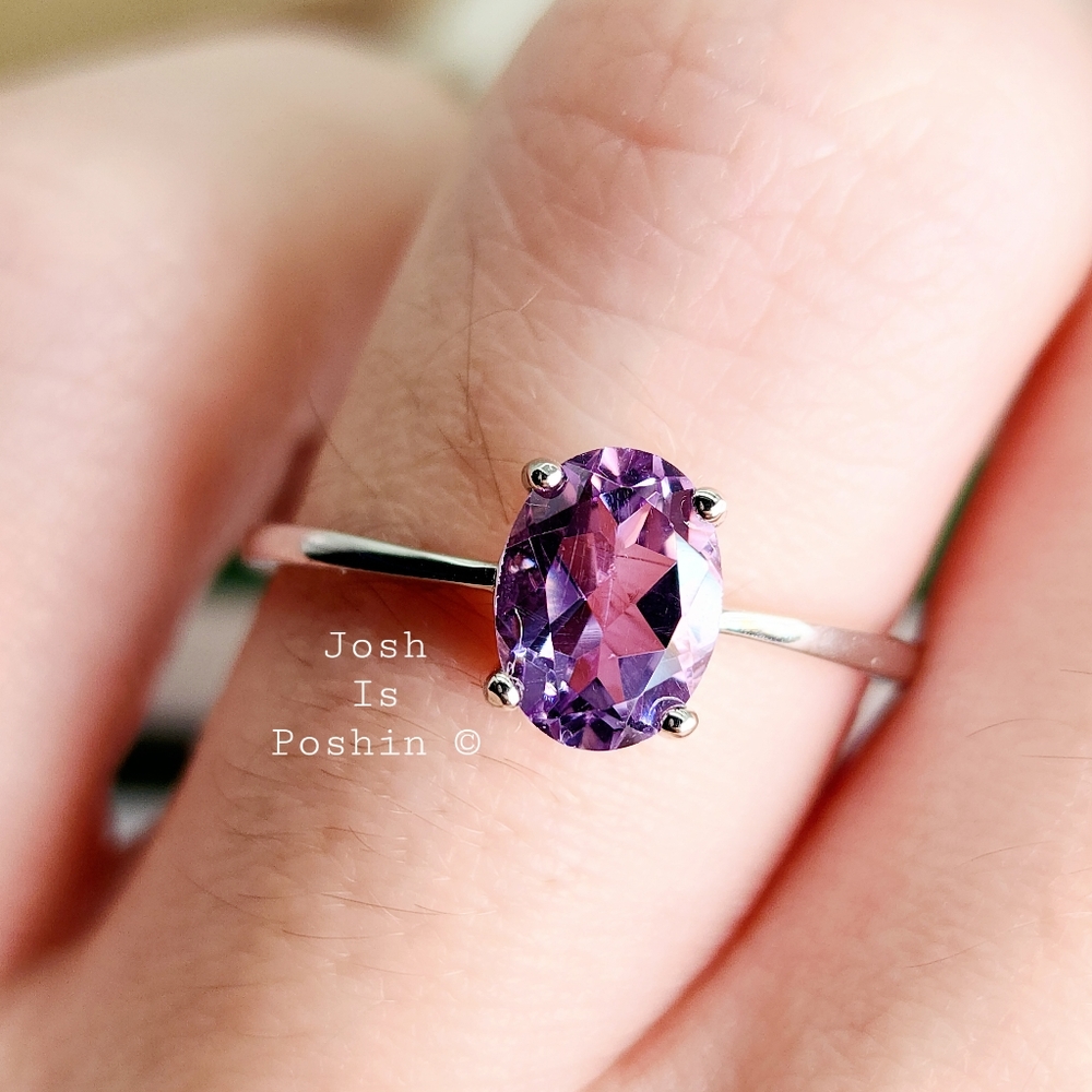 1.16 ct. natural oval amethyst ring in 925 sterling silver